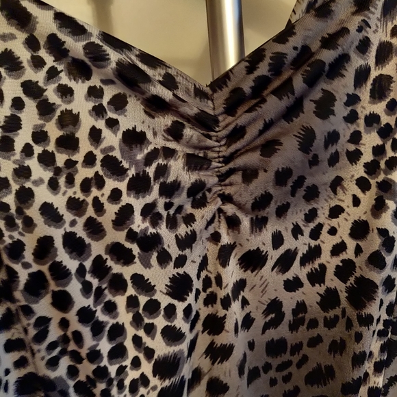 Leopard Mini dress - Picture 9 of 9